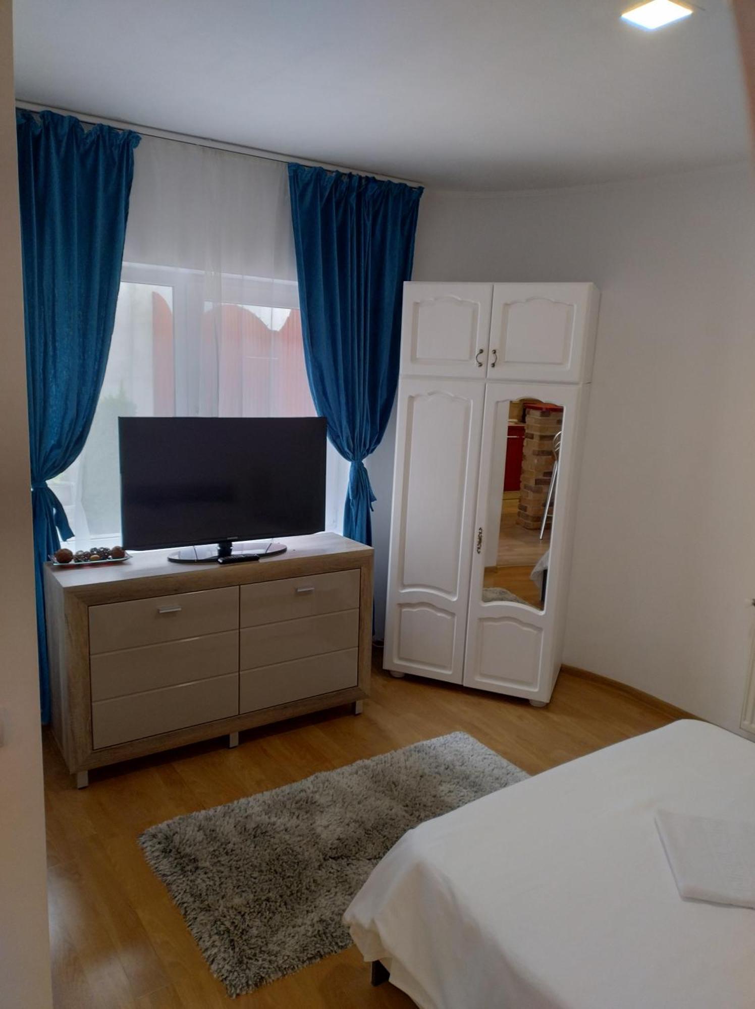 La Relax Apartment Brasov Ngoại thất bức ảnh